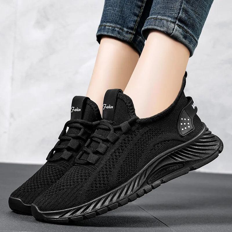 Women's Sports Shoe