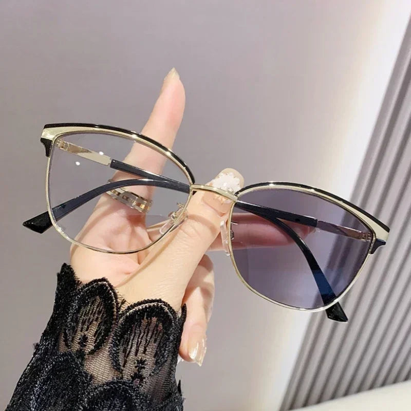 Color Changing Photochromic Glasses