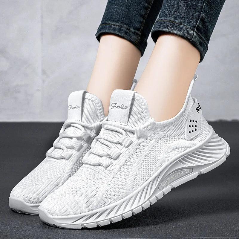 Women's Sports Shoe