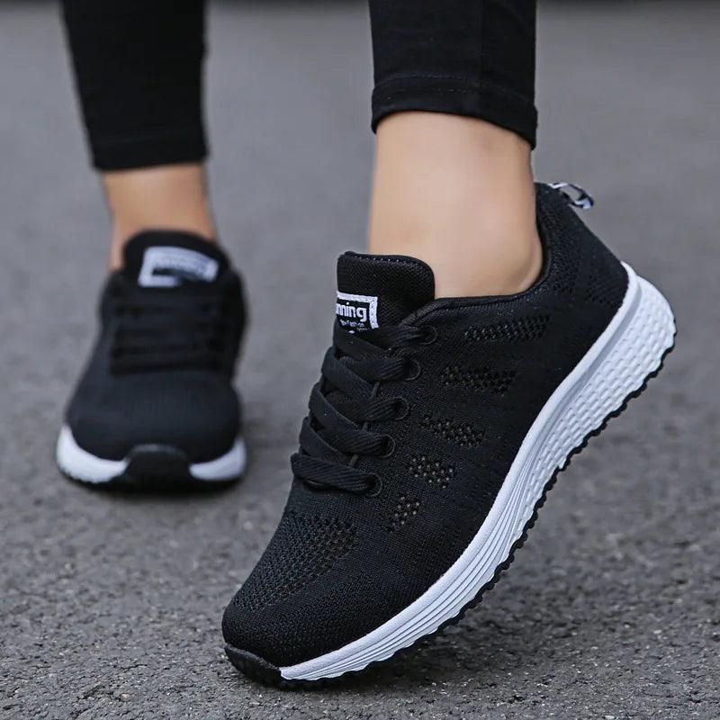 Women's Breathable Mesh Flat Sneakers